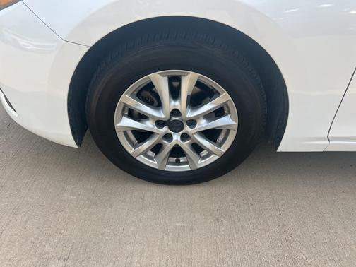 2017 Mazda Mazda3 Sport