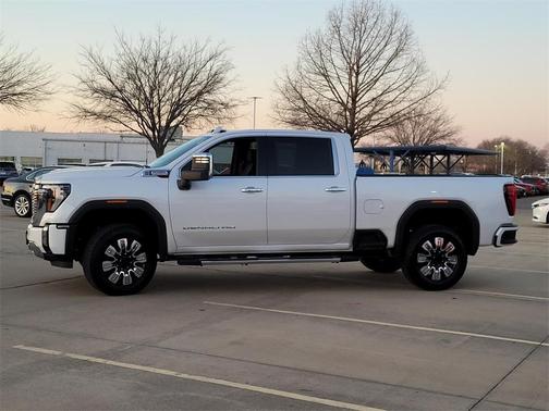 2024 GMC Sierra 2500 Denali