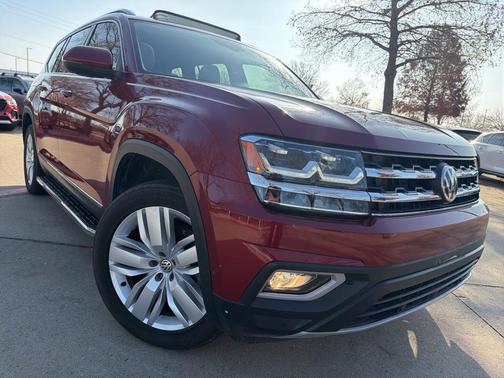 2018 Volkswagen Atlas 3.6L SEL Premium