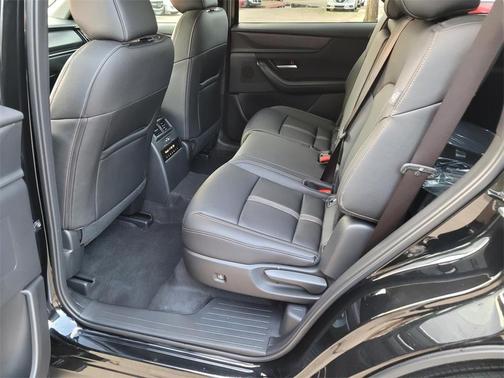 2025 Mazda CX-90 3.3 Turbo Select Package