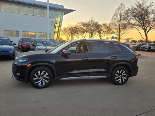 2025 Volkswagen Tiguan 2.0T S