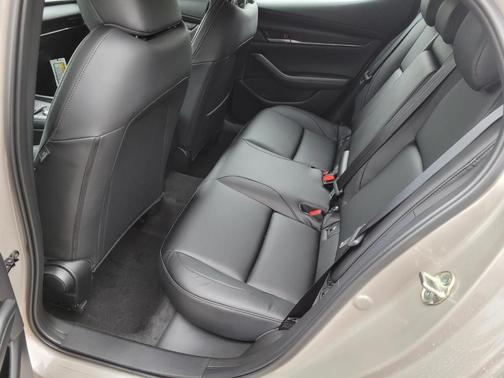 Platinum Quartz Metallic 2026 Mazda Mazda3 FWD w/Select Package