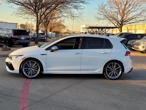 2024 Volkswagen Golf R 2.0T