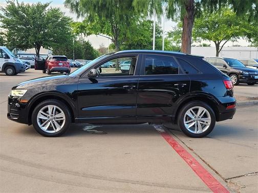 2017 Audi Q3 2.0T Premium