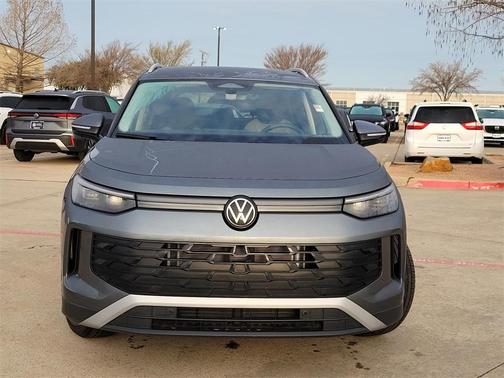 2025 Volkswagen Tiguan 2.0T S