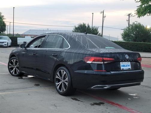 2021 Volkswagen Passat 2.0T SE