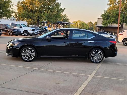 2023 Nissan Altima 2.5 SL
