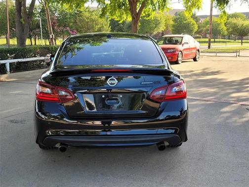 2018 Nissan Altima 2.5 SR