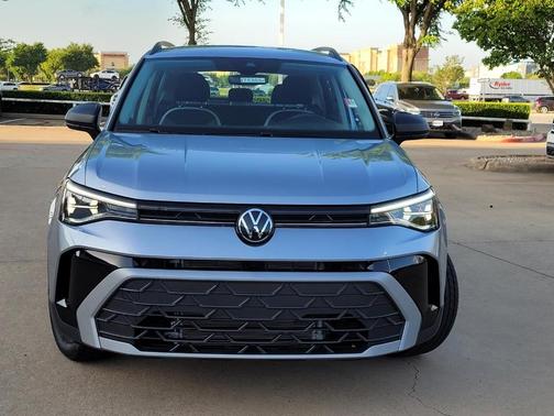 Pyrite Silver Metallic 2025 Volkswagen Taos 1.5T S