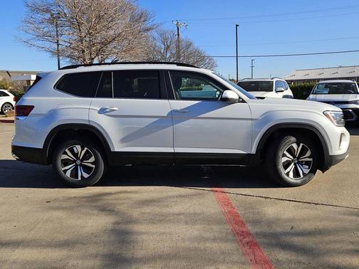 2026 Volkswagen Atlas 2.0T SE