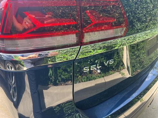 2021 Volkswagen Atlas 3.6L SEL Premium