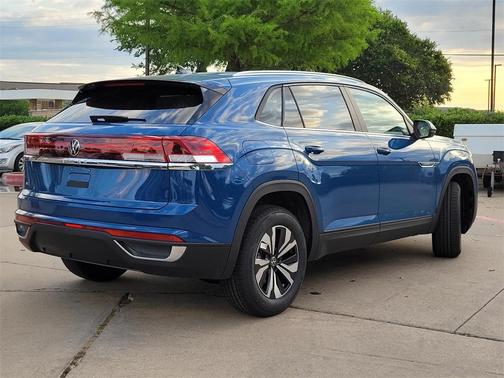 2025 Volkswagen Atlas Cross Sport 2.0T SE