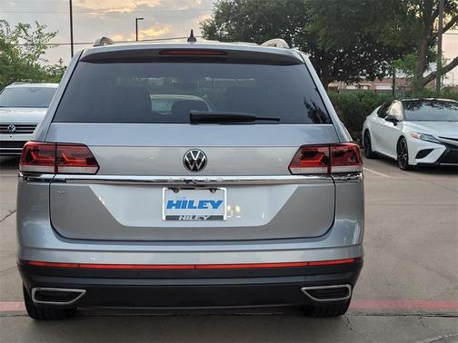 2022 Volkswagen Atlas 2.0T SE w/Technology