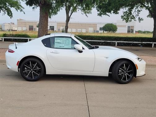 2025 Mazda MX-5 Miata RF Grand Touring