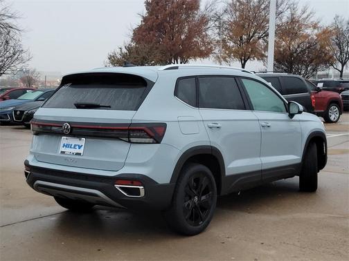 2026 Volkswagen Taos 1.5T SE