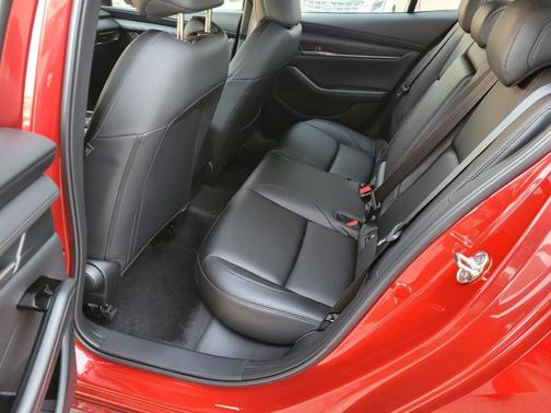 Soul Red Crystal Metallic 2026 Mazda Mazda3 FWD w/Select Package