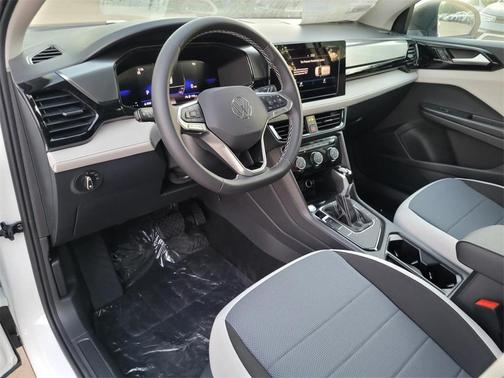 2025 Volkswagen Taos 1.5T S