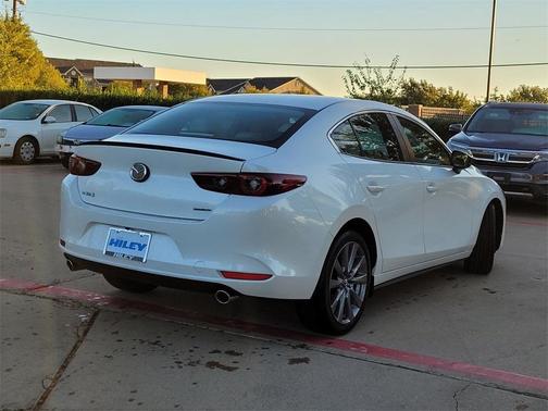 2025 Mazda Mazda3 FWD w/Preferred Package