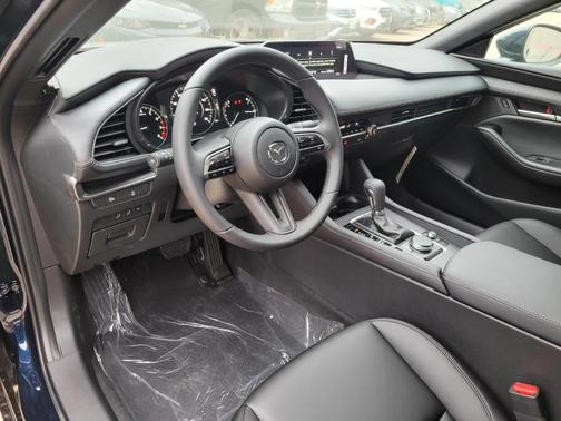 Deep Crystal Blue Mica 2026 Mazda Mazda3 FWD w/Preferred Package