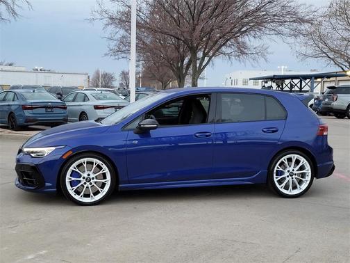 2025 Volkswagen Golf R 2.0T