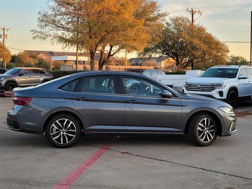 2026 Volkswagen Jetta 1.5T SE