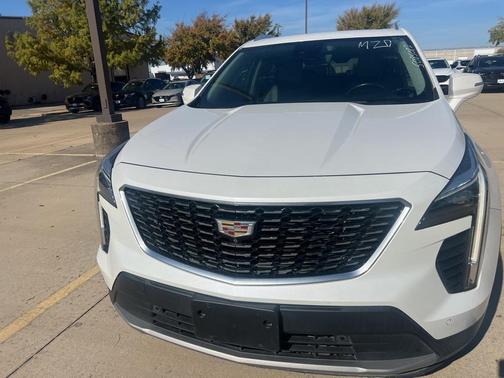 2019 Cadillac XT4 Premium Luxury
