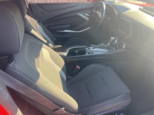 2017 Chevrolet Camaro 1LT