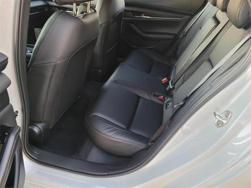 2026 Mazda Mazda3 FWD w/Select Package