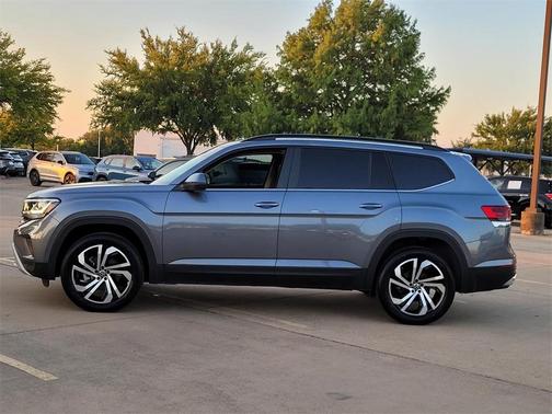2023 Volkswagen Atlas 3.6L SE w/Technology