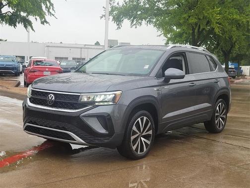 2024 Volkswagen Taos 1.5T SE