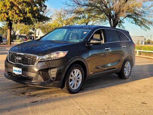 2020 Kia Sorento LX
