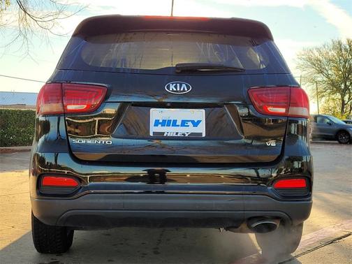 2020 Kia Sorento LX
