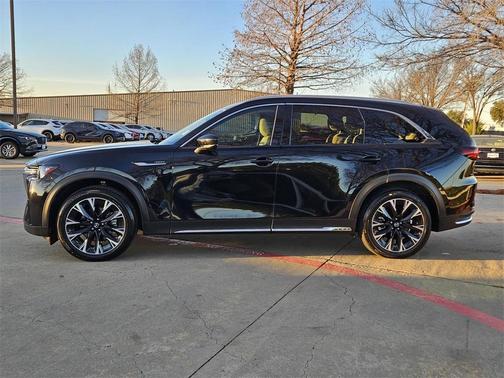 2024 Mazda CX-90 PHEV Premium