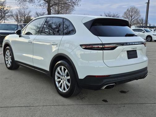 2021 Porsche Cayenne Base