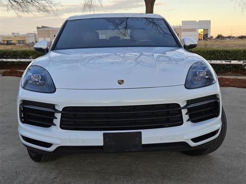 2021 Porsche Cayenne Base