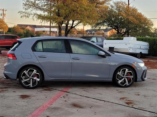 2026 Volkswagen Golf GTI 2.0T SE