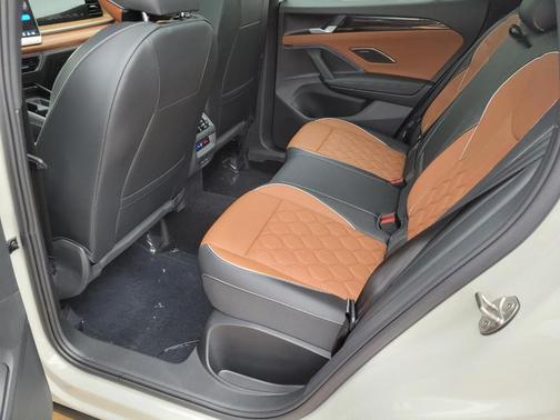 Sandstone 2026 Volkswagen Tiguan 2.0T SEL R-Line Turbo