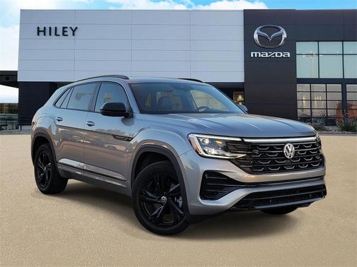 2025 Volkswagen Atlas Cross Sport 2.0T SEL R-Line Black