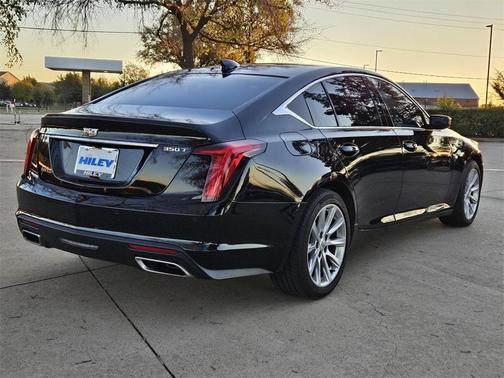 2024 Cadillac CT5 Luxury RWD