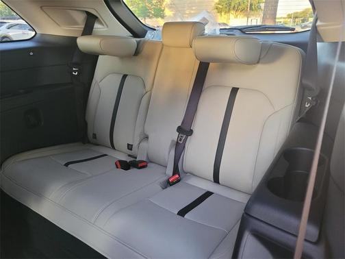 2025 Mazda CX-90 PHEV Preferred Package