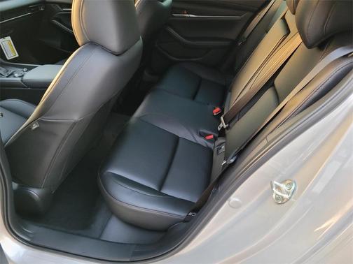 2026 Mazda Mazda3 FWD w/Preferred Package