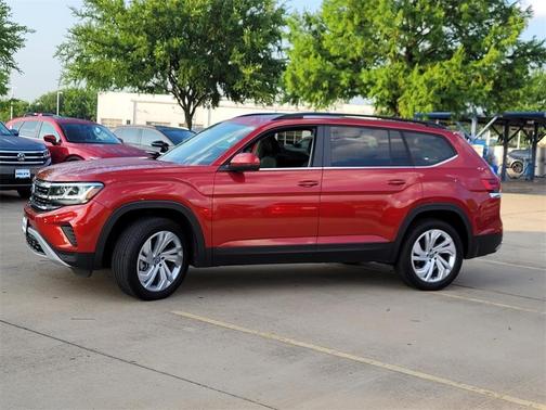 2023 Volkswagen Atlas 3.6L SE w/Technology