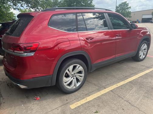 2023 Volkswagen Atlas 3.6L SE w/Technology