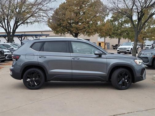 2026 Volkswagen Taos 1.5T SE