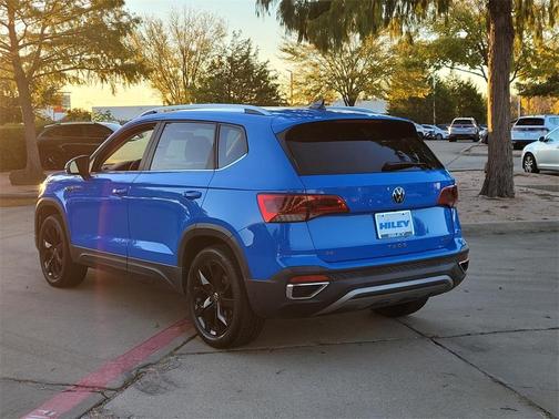 2022 Volkswagen Taos 1.5T SE