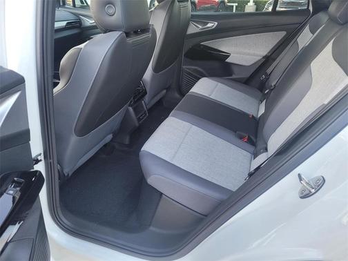 2025 Volkswagen ID.4 Pro