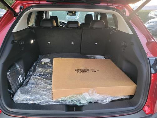 2025 Mazda CX-50 2.5 S Preferred Package