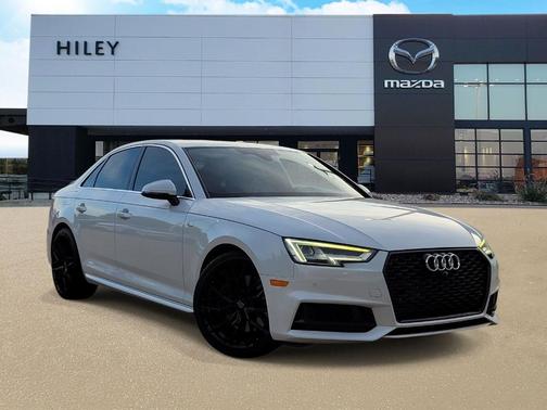Glacier White Metallic 2017 Audi A4 2.0T Prestige