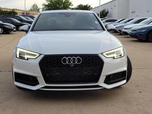Glacier White Metallic 2017 Audi A4 2.0T Prestige