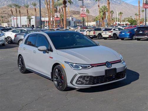 2023 Volkswagen Golf GTI 2.0T SE DSG